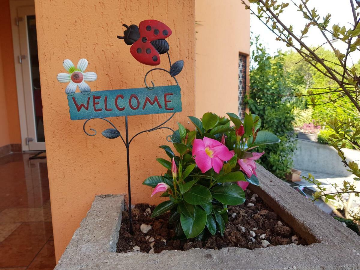 B&B Villa Giulia Desenzano del Garda Exterior photo